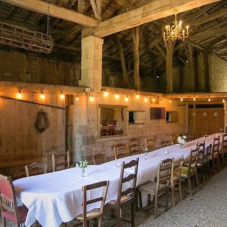 Hébergement de vacances Domaine De La Vaure *