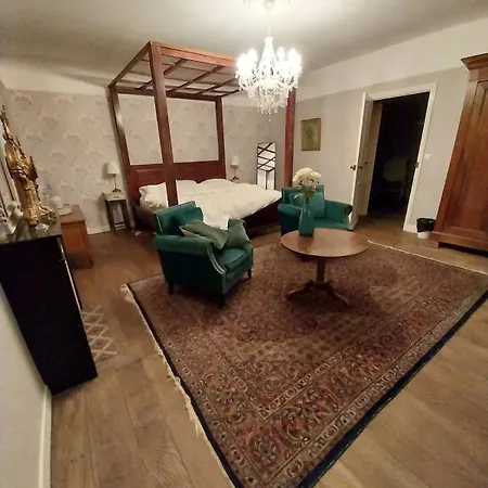 Hébergement de vacances Domaine De La Vaure Chillac