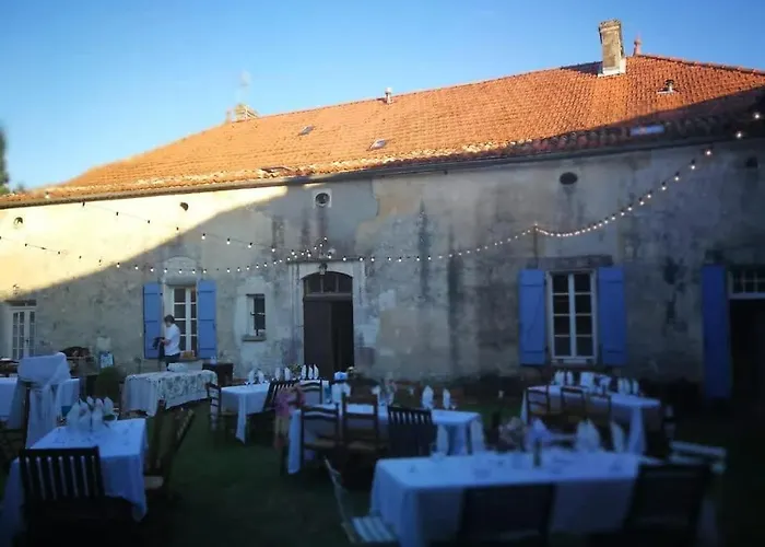 Casa de Férias Domaine De La Vaure *